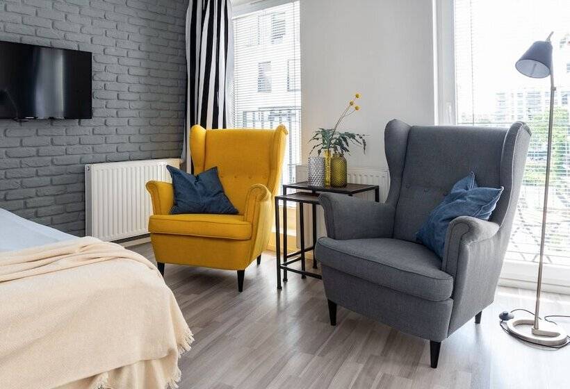 Студия Стандарт, Apartamenty Wroc Kurkowa 14