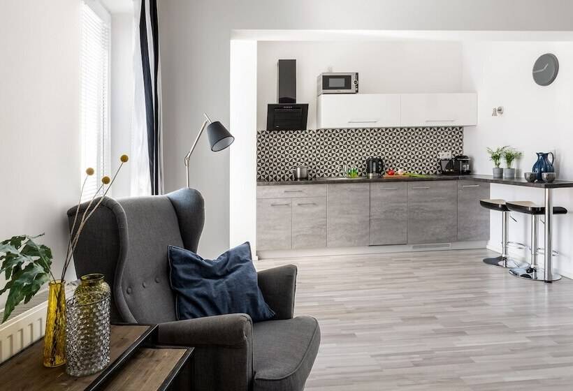 Студия Стандарт, Apartamenty Wroc Kurkowa 14