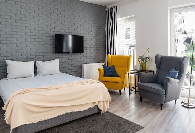 Студия Стандарт, Apartamenty Wroc Kurkowa 14