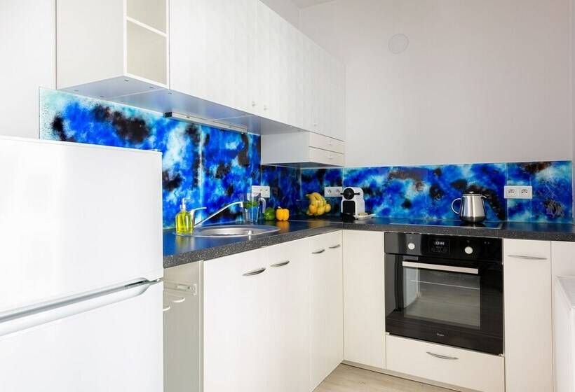 Студия Стандарт, Apartamenty Wroc Kurkowa 14