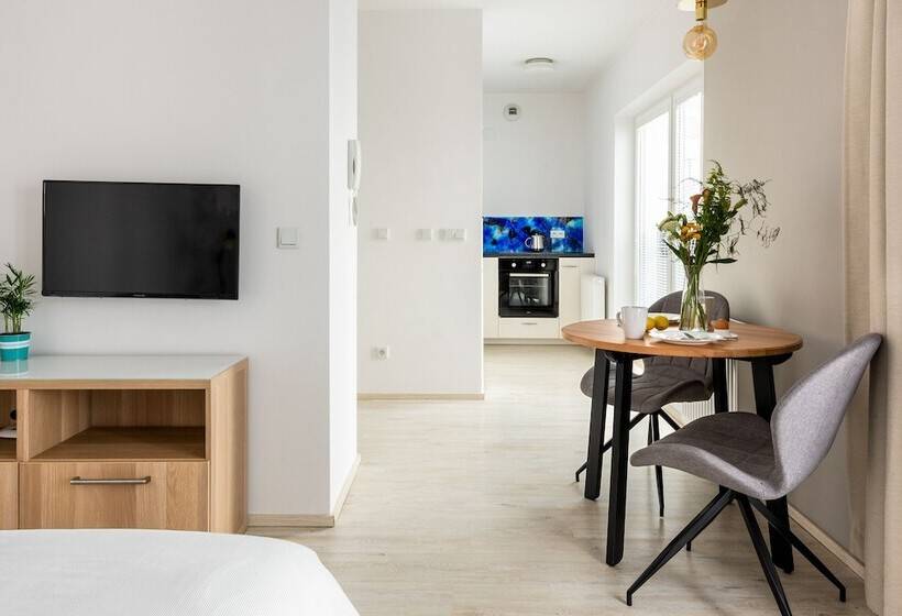 Студия Стандарт, Apartamenty Wroc Kurkowa 14