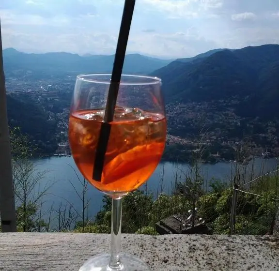 レイクビュースタンダードルーム, B&b Il Balcone Sul Lago