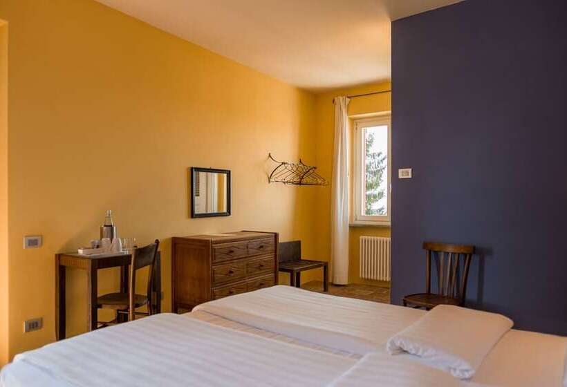 غرفة قياسية, Albergo Real Castello