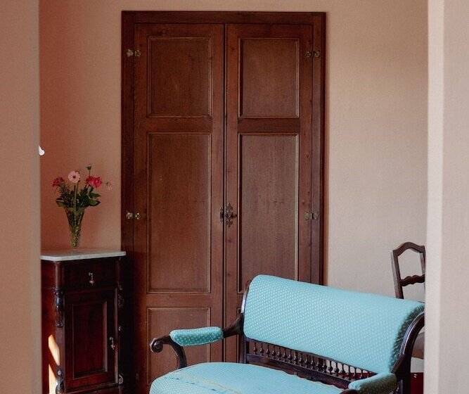 주니어 스위트, Albergo Real Castello