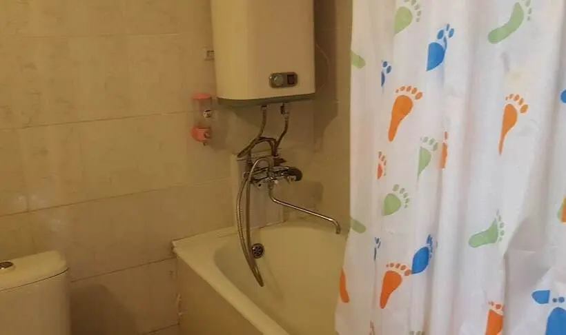 バス共有のスタンダードルーム, Yubileinaya Hotel Hostel