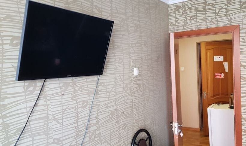 带共用浴室的标准房间, Yubileinaya Hotel   Hostel