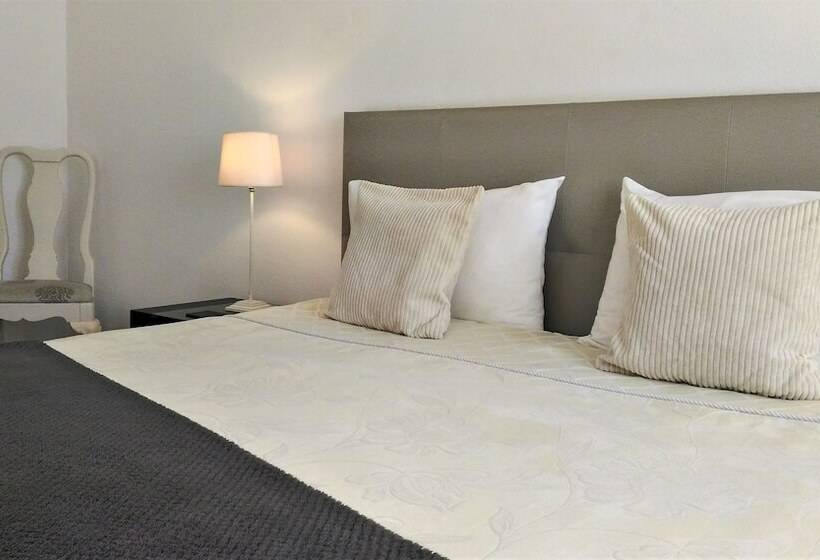 חדר סטנדרט, Suites Inn Lagos