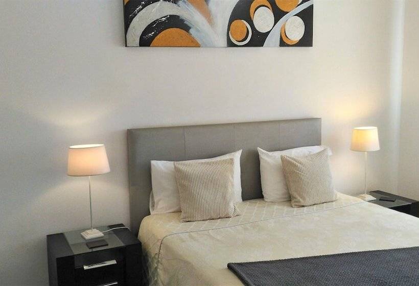 חדר סטנדרט, Suites Inn Lagos