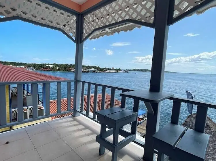 اتاق استاندارد با چشمانداز دریا, Bocas Town