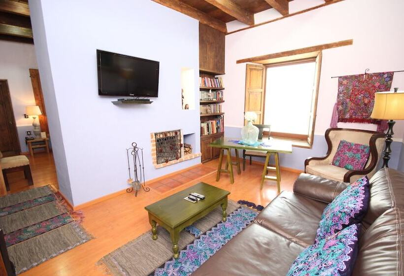 マスタースイートルーム, Casa Santa Lucia