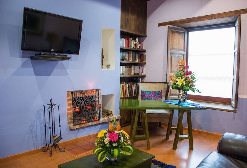 マスタースイートルーム, Casa Santa Lucia