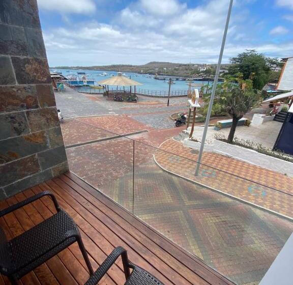 اتاق استاندارد با بالکن و چشمانداز دریا, Galapagos Sunset