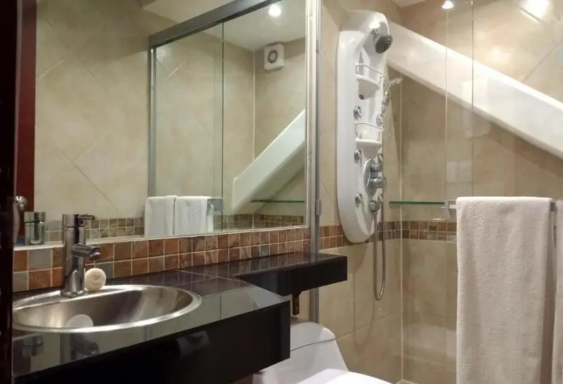 スイート, Suites Capri Reforma ángel 380