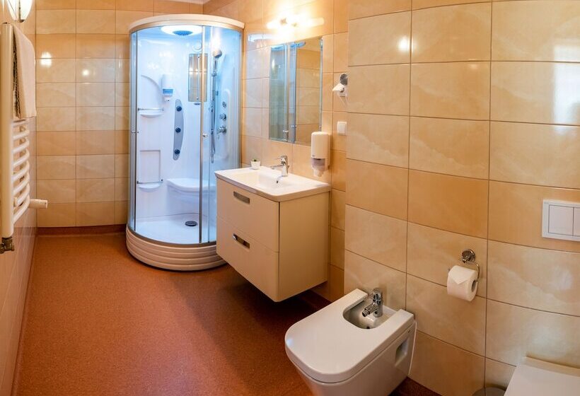 デラックススイート, Piotr Spa & Wellness