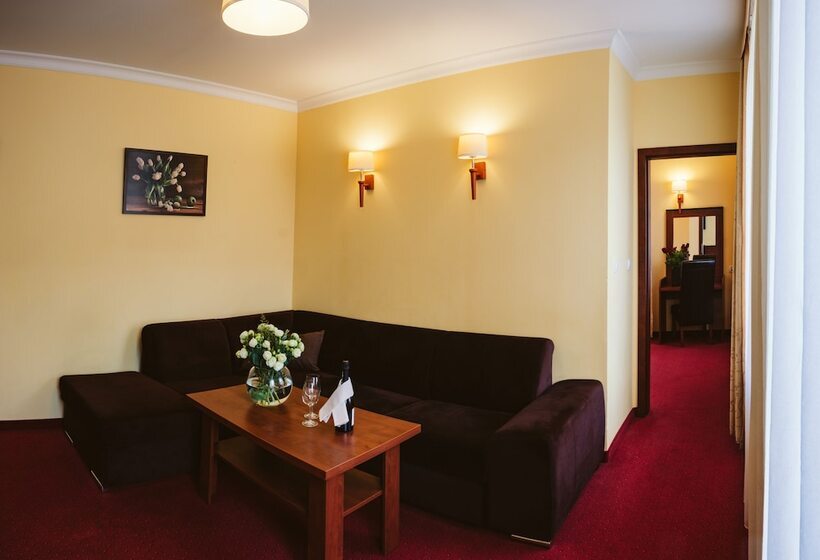 デラックススイート, Piotr Spa & Wellness