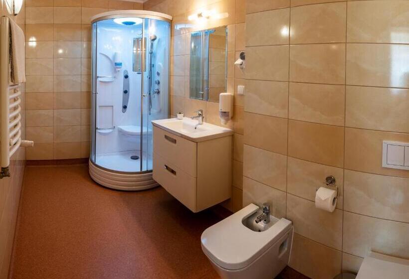 デラックススイート, Piotr Spa & Wellness