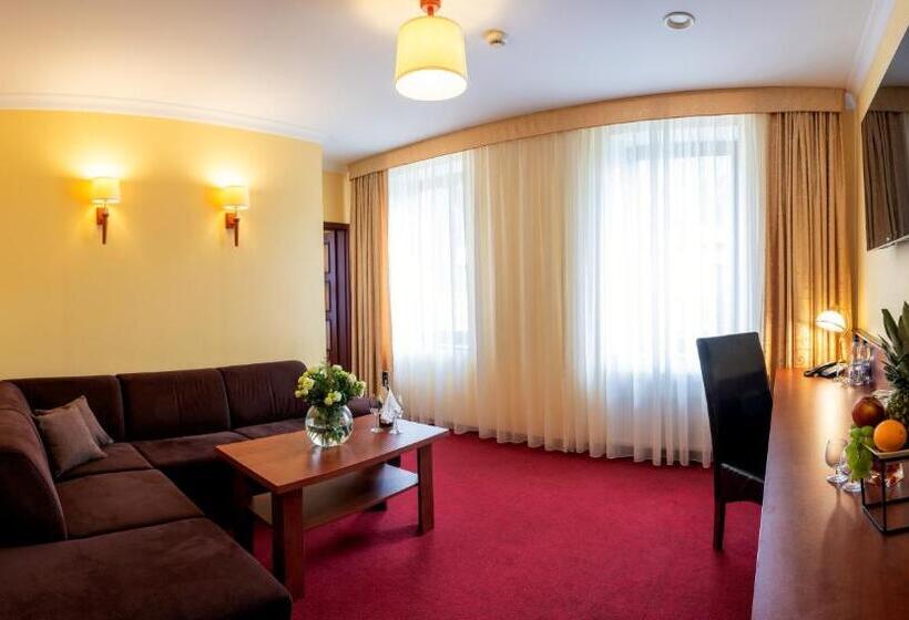 デラックススイート, Piotr Spa & Wellness