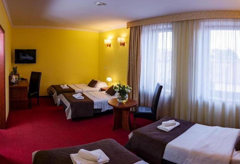 スタンダード4人部屋, Piotr Spa & Wellness