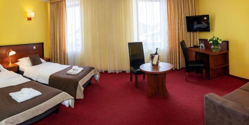 Номер Стандарт Трехместный, Piotr  Spa & Wellness