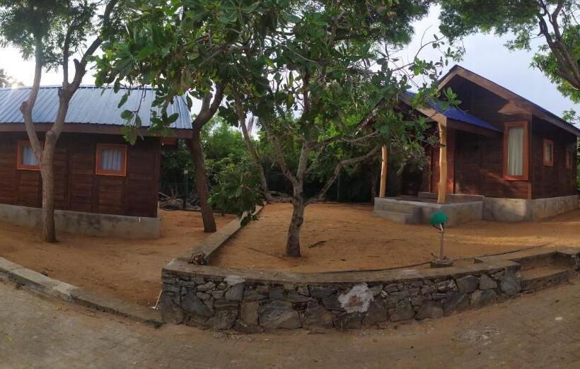 Номер Deluxe Вид на Море с Балконом, Yala Caravan Village