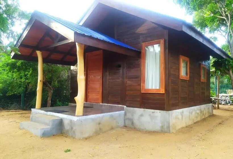 オーシャンビューデラックスルームバルコニー付き, Yala Caravan Village