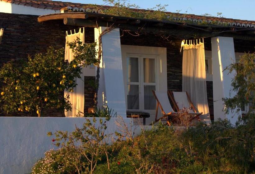 غرفة قياسية مزوَّدة بتراس, Monte Falperras