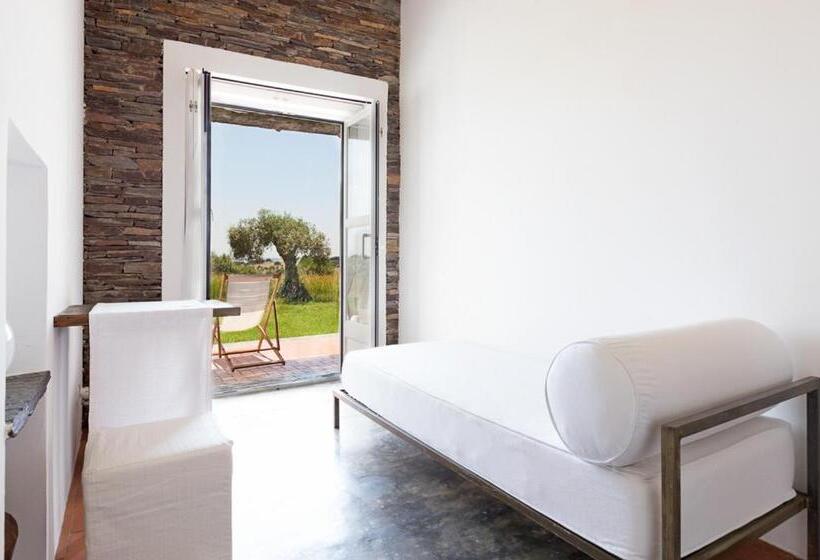 جناح جونيور, Monte Falperras