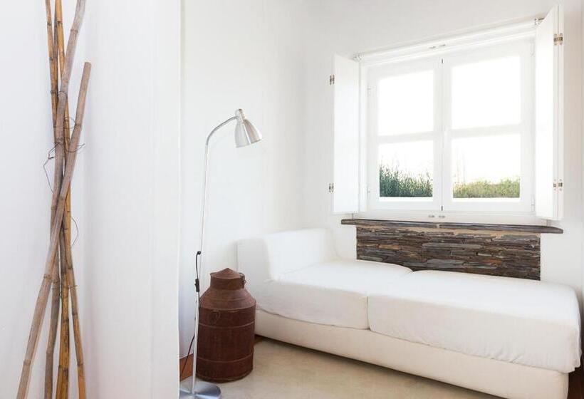 غرفة سوبيريور, Monte Falperras