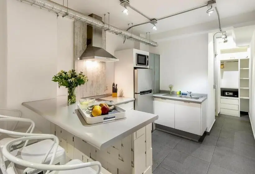 テラス付き１ベッドルームアパートメント, Reforma Guest House