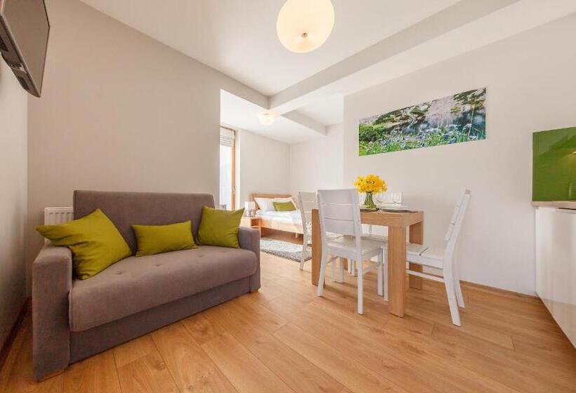 استودیوی استاندارد, Smrekowa Polana Resort & Spa