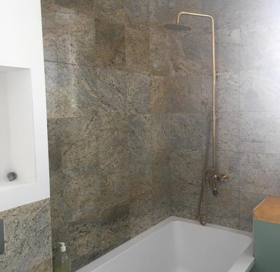 غرفة ديلوكس, 4th Floor Bed And Breakfast