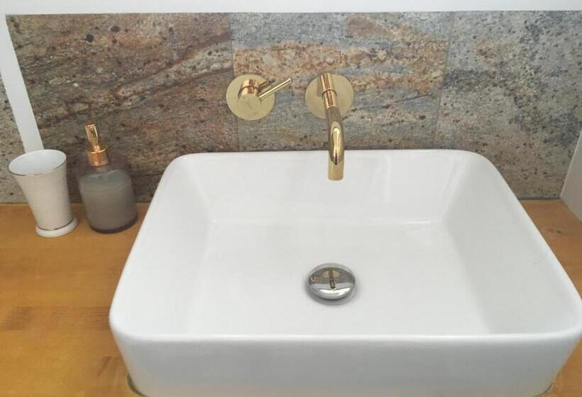 غرفة ديلوكس, 4th Floor Bed And Breakfast