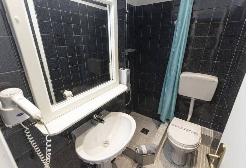 Habitació Estàndard, Magdalena