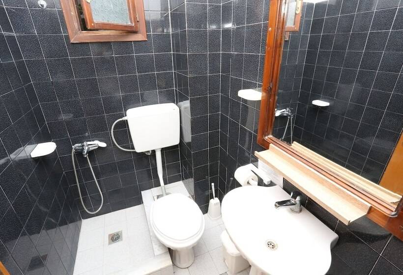 Habitació Economy, Magdalena