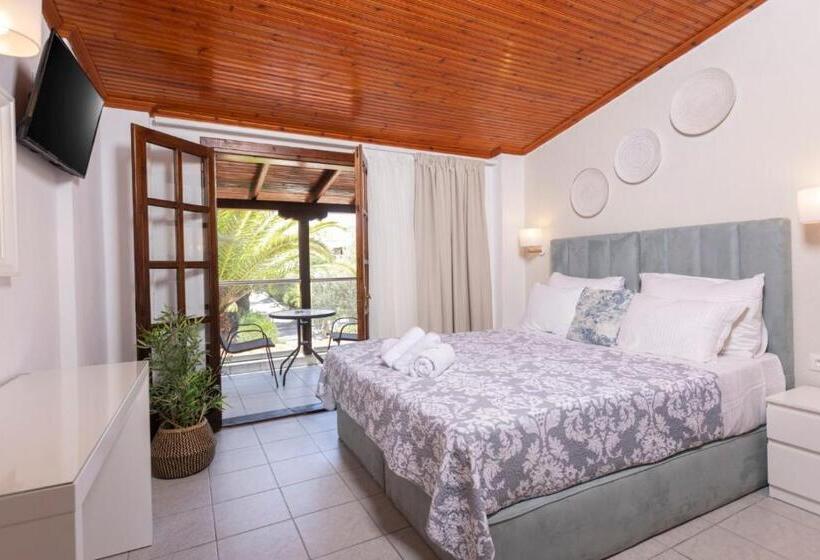 Habitació Quàdruple Clàssica, Magdalena