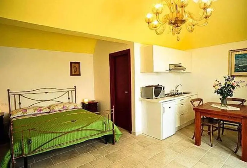 バルコニー付きスタンダードルーム, Agriturismo Masseria Calongo