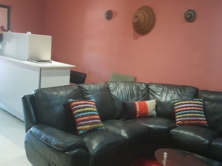 חדר סטנדרט, Flossie B&b