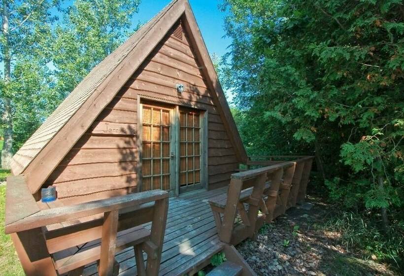 Шале 1 Спальня, Wilderness Tours Rafting Resort