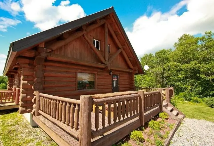キャビン, Wilderness Tours Rafting Resort
