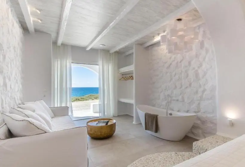 オーシャンビュージュニアスイート, Cyano Suites