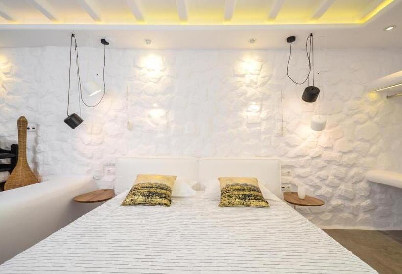 Люкс Вид на Море с Гидромассажем, Cyano Suites