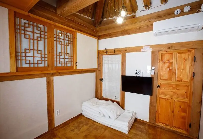Standard-huone, Gaeunchae 2