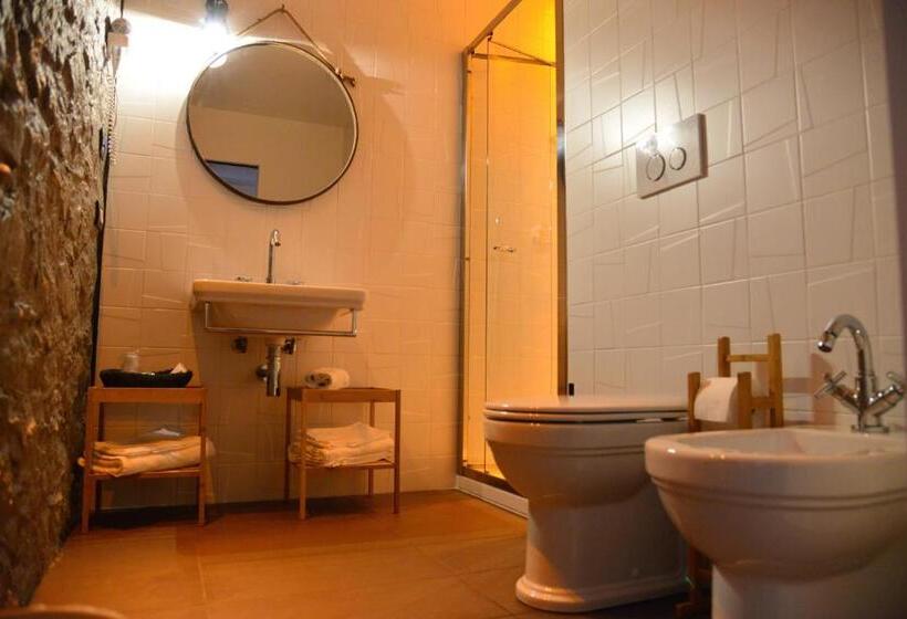 Delüks Üç Kişilik Oda, Palais La Nasse