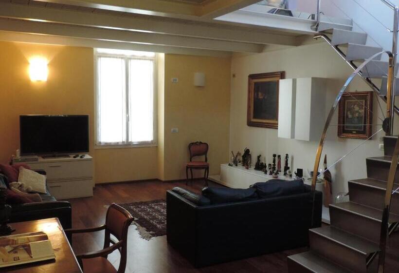 2 Yatak Odalı Daire, Palais La Nasse