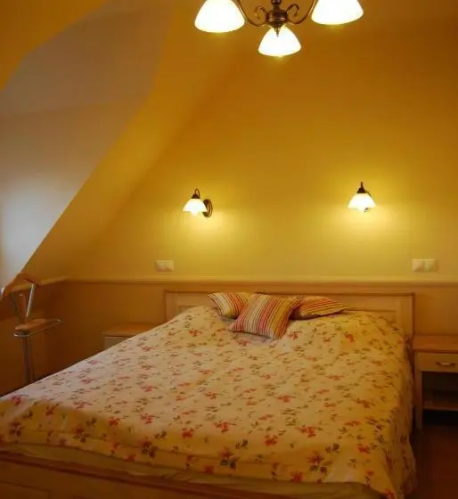 ２ベッドスイートルーム, Rigótanya Relax & Wellness Panzió Bükfürdő