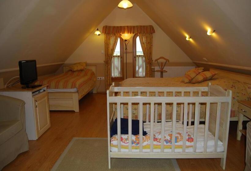 سوئیت 2 خوابه, Rigótanya Relax & Wellness Panzió Bükfürdő