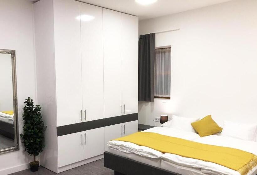 اتاق لوکس سه تخته, Rigótanya Relax & Wellness Panzió Bükfürdő