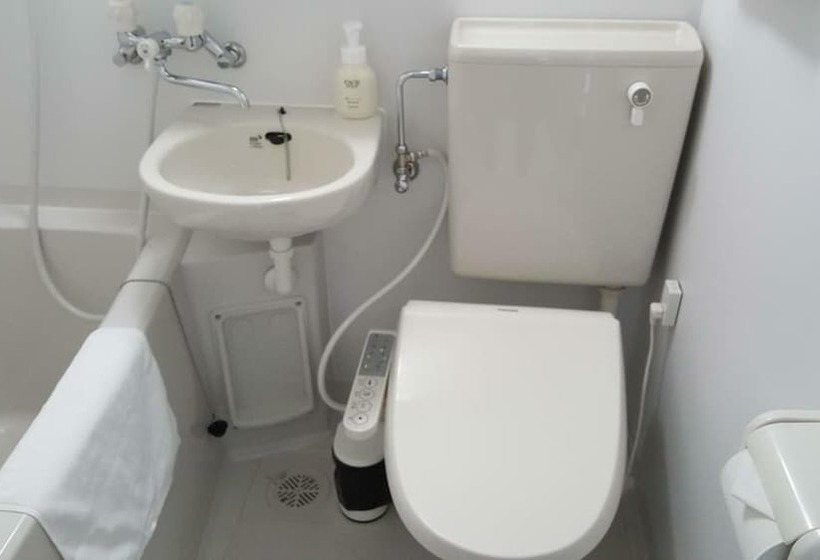 اتاق کلاسیک چهارنفره, Toya Onsen Hotel Hanabi