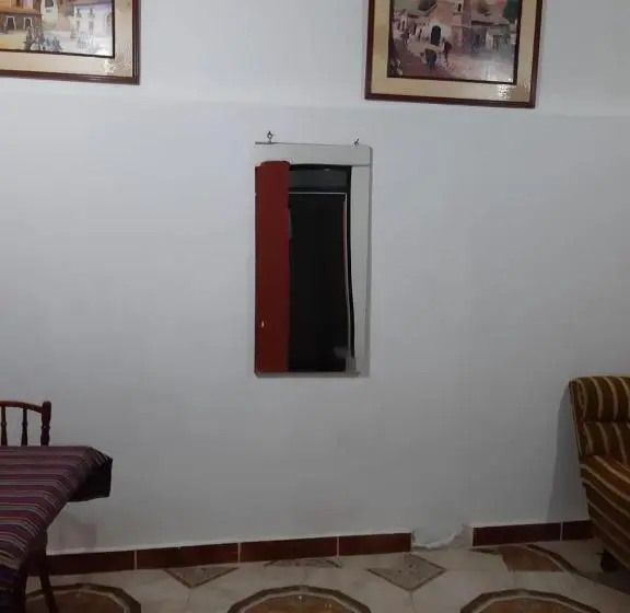 اتاق اکونومی, Hostal Ayllu