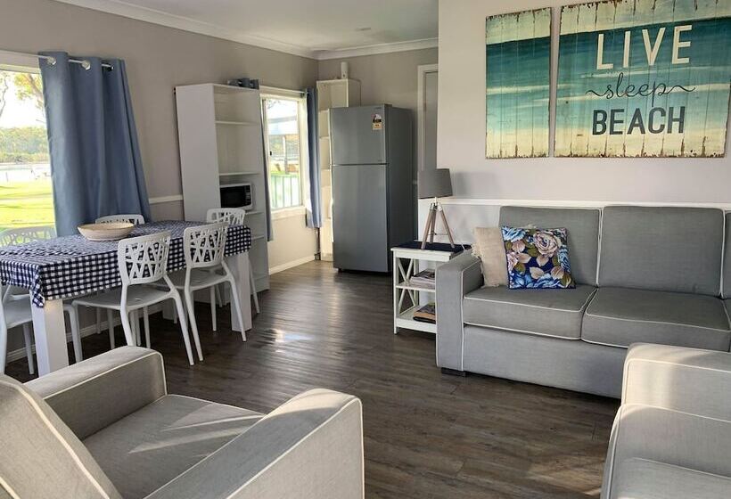 דירת נוחות 2 חדרים, Laguna Lodge Holiday Units